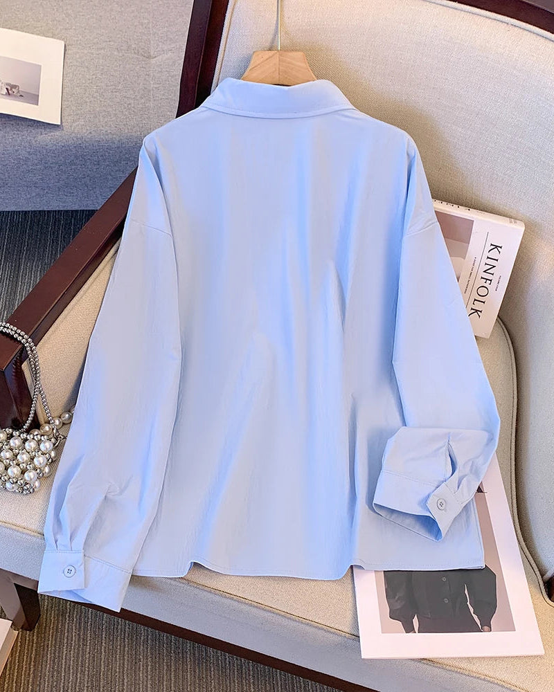 Camisa Plus Size com Gola Clássica – Modelo Solto e Elegante