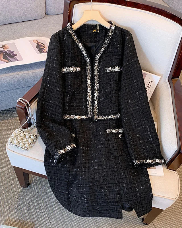 Conjunto Plus Size Noir Chic – Vestido de Alça com Casaco para o Outono