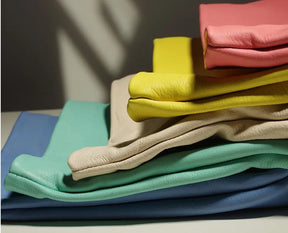 Clutch Feminina em Couro Legítimo – Design Elegante