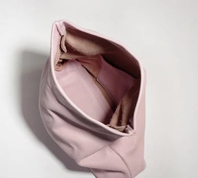 Clutch Feminina em Couro Legítimo – Design Elegante