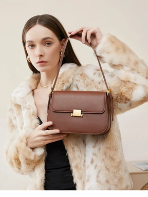 Bolsa Feminina Estruturada em Couro Legítimo – Versátil para Ombro, Mão ou Transversal