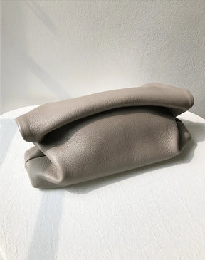 Clutch Feminina em Couro Legítimo – Design Elegante