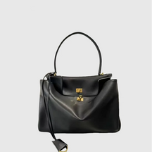 Bolsa Feminina em Couro Legítimo – Estilo Sofisticado com Alta Capacidade e Fecho Elegante