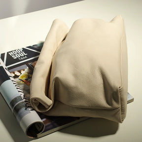 Clutch Feminina em Couro Legítimo – Design Elegante