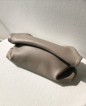 Clutch Feminina em Couro Legítimo – Design Elegante